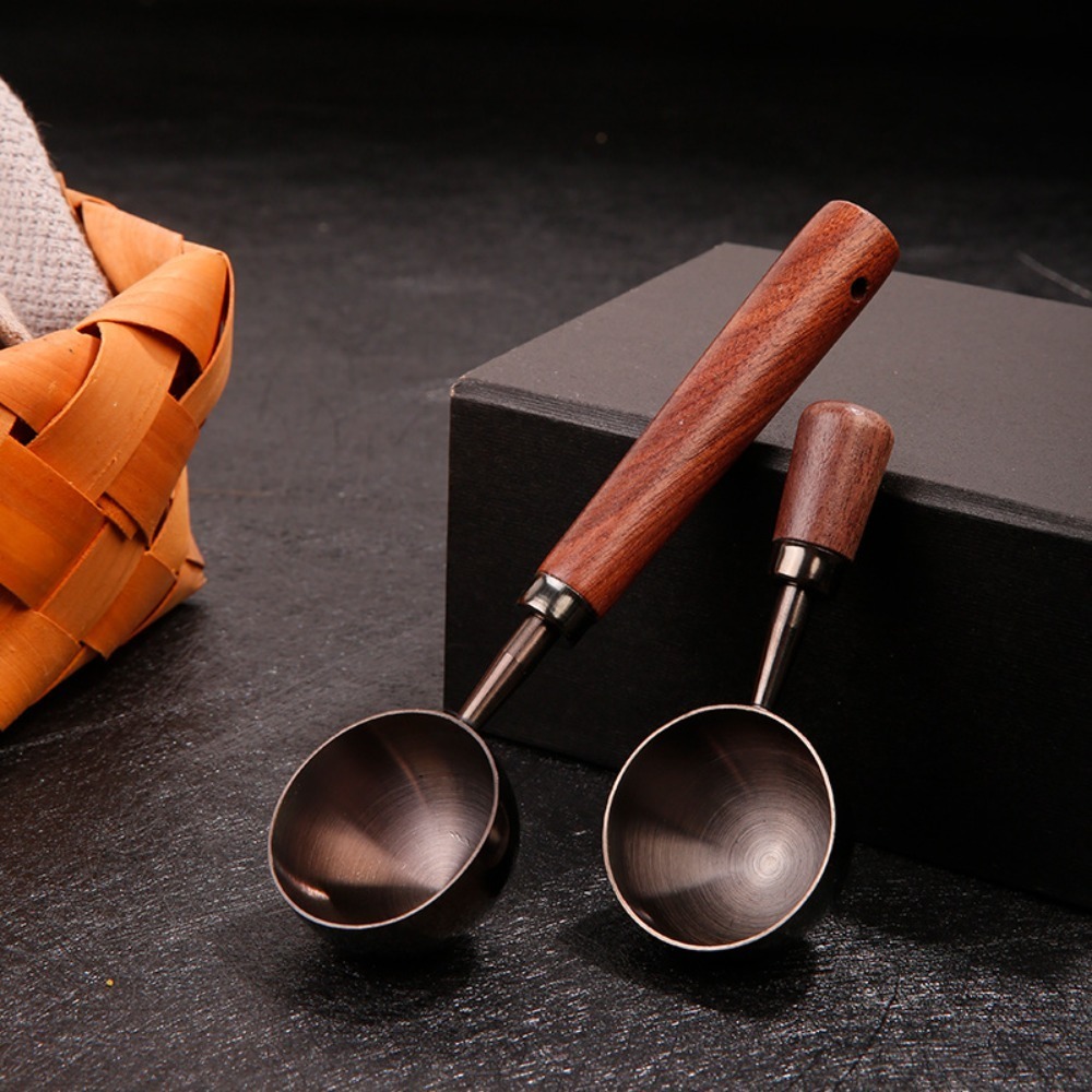 30ml Walnut Wood Coffee Scoop  - Kitchen Gadgets Under $25 评论和价格